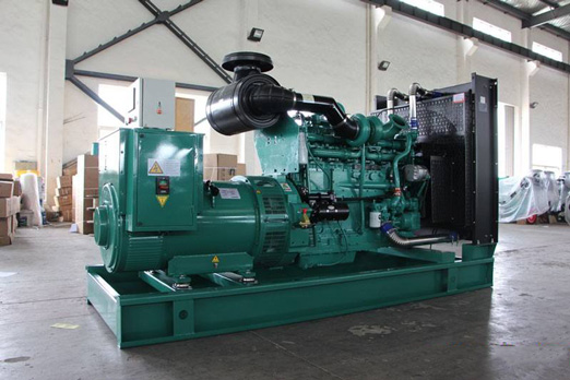 武邑320kw康明斯柴油发电车出租组图片 武邑320kw康明斯柴油发电车出租组图片